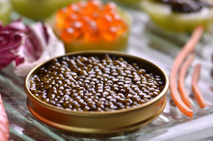 Хайвери на плато caviar-bg